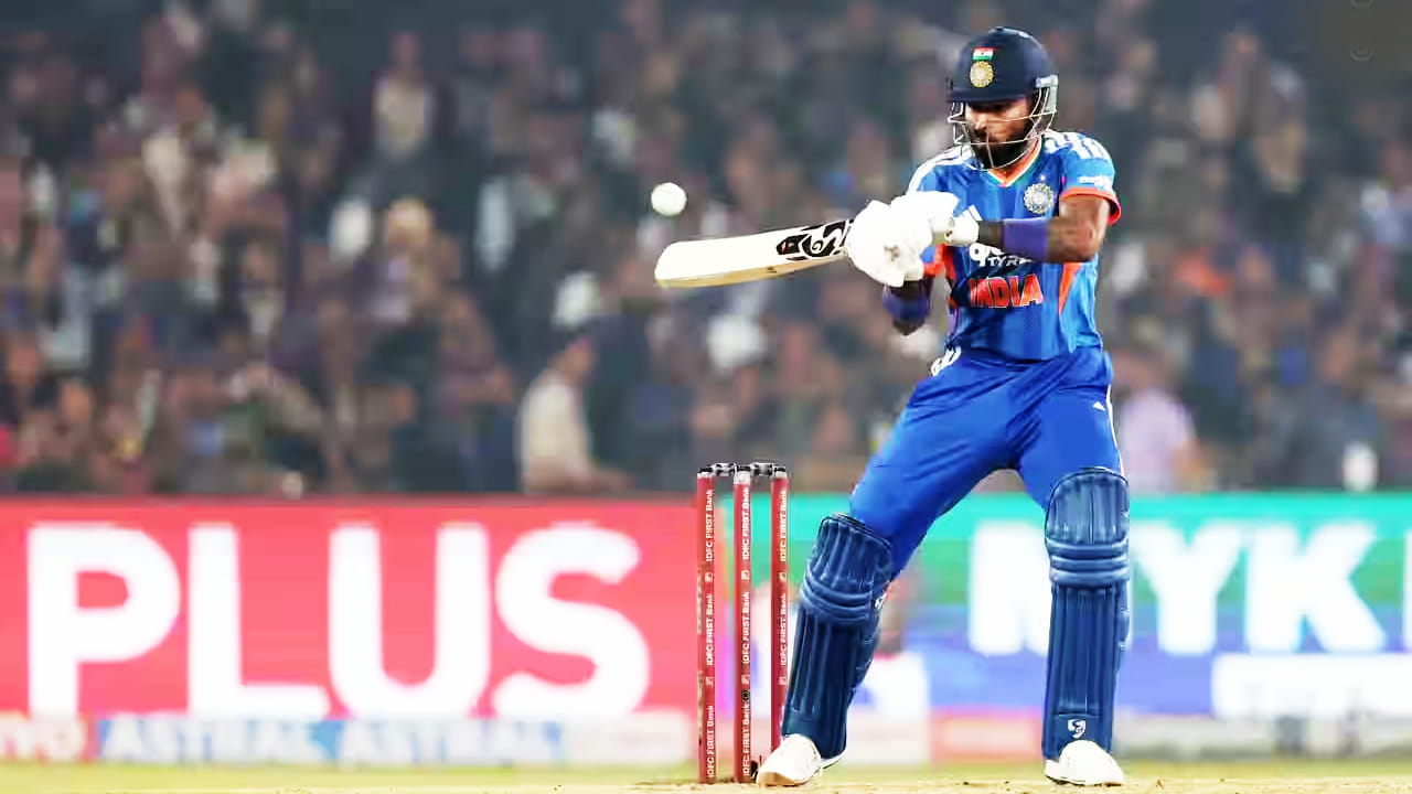 ಆದರೆ ಇದೇ ಸರಣಿಯು ಅನ್ರಿಕ್ ನೋಕಿಯ ಪಾಲಿಗೆ ಮುಳುವಾದರೂ ಅಚ್ಚರಿಪಡಬೇಕಿಲ್ಲ. ಏಕೆಂದರೆ ಈ ಸರಣಿಯ ಮೊದಲ ಪಂದ್ಯದಲ್ಲೇ ಅನ್ರಿಕ್ ಅವರನ್ನು ಹಾರ್ದಿಕ್ ಪಾಂಡ್ಯ ಬೆಂಡೆತ್ತಿದ್ದಾರೆ. ಅದು ಕೂಡ ಕೇವಲ 10 ಎಸೆತಗಳಲ್ಲಿ 22 ರನ್​ ಚಚ್ಚುವ ಮೂಲಕ.