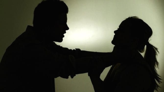 ಅನ್ಯಜಾತಿ ಯುವತಿ ಜೊತೆ ಮಗ ಮದುವೆ ಆಗಿದ್ದಕ್ಕೆ ತಾಯಿಗೆ ಶಿಕ್ಷೆ?