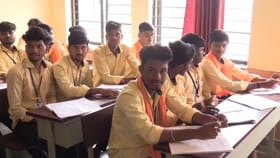 ಹಿಜಾಬ್ Vs ಕೇಸರಿ ಶಾಲು: ಮತ್ತೆ ಮುನ್ನೆಲೆಗೆ ಬಂದ ವಿವಾದ