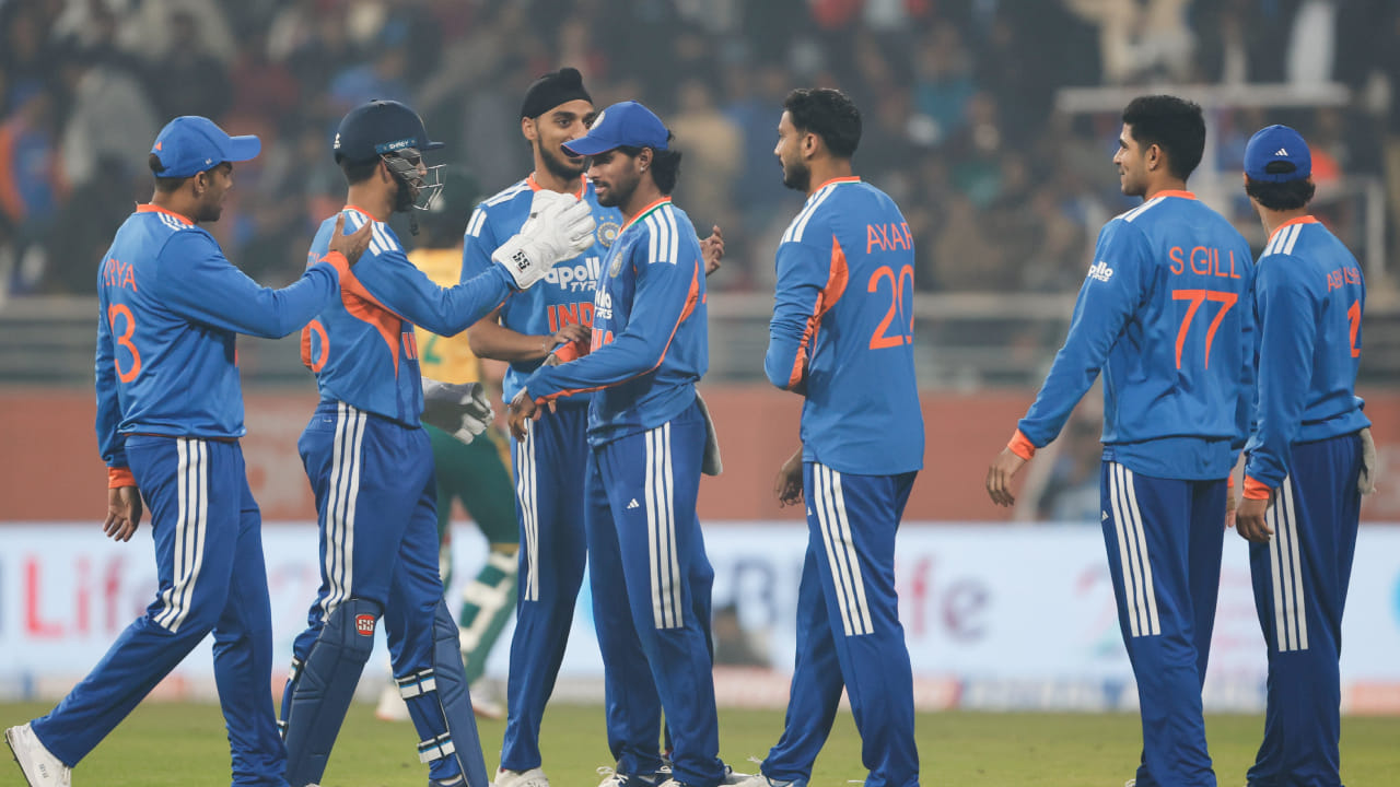 ಭಾರತ ಮತ್ತು ದಕ್ಷಿಣ ಆಫ್ರಿಕಾ ನಡುವಿನ ಐದು ಪಂದ್ಯಗಳ ಟಿ20 ಸರಣಿಯ ಮೂರನೇ ಟಿ20 ಪಂದ್ಯ ಧರ್ಮಶಾಲಾದಲ್ಲಿರುವ ಹಿಮಾಚಲ ಪ್ರದೇಶ ಕ್ರಿಕೆಟ್ ಅಸೋಸಿಯೇಷನ್ ಕ್ರೀಡಾಂಗಣದಲ್ಲಿ ನಡೆಯಲಿದೆ. ಈಗ ನಡೆದಿರುವ ಮೊದಲೆರಡು ಪಂದ್ಯಗಳಲ್ಲಿ ಉಭಯ ತಂಡಗಳು ತಲಾ ಒಂದೊಂದು ಪಂದ್ಯವನ್ನು ಗೆದ್ದಿರುವುದರಿಂದ 3ನೇ ಪಂದ್ಯದ ಮೇಲೆ ನಿರೀಕ್ಷೆ ಹೆಚ್ಚಿದೆ. ಈ ಪಂದ್ಯವನ್ನು ಗೆಲ್ಲುವ ತಂಡ ಸರಣಿಯಲ್ಲಿ ಮುನ್ನಡೆ ಸಾಧಿಸಲಿದೆ.