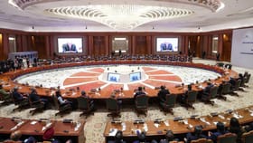 ಭಾರತ-ರಷ್ಯಾಗೆ 100 ಬಿಲಿಯನ್ ಡಾಲರ್ ವ್ಯಾಪಾರ ಗುರಿ