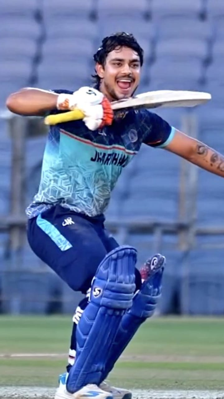 ಟೀಂ ಇಂಡಿಯಾಗೆ ಆಯ್ಕೆಯಾದ ಖುಷಿಯಲ್ಲಿ ಕುಣಿದು ಕುಪ್ಪಳಿಸಿದ ಕಿಶನ್