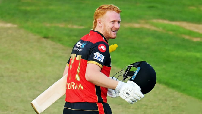 ಟಿ20 ಪಂದ್ಯದಲ್ಲಿ 50 ಎಸೆತಗಳಲ್ಲಿ 61 ರನ್ ಬಾರಿಸಿದ RCB ದಾಂಡಿಗ..!