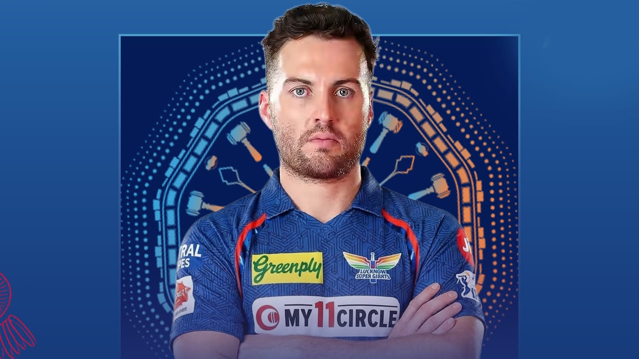 ಇದಾಗ್ಯೂ 4 ಪಂದ್ಯಗಳಿಗಾಗಿ ಲಕ್ನೋ ಸೂಪರ್ ಜೈಂಟ್ಸ್ ಫ್ರಾಂಚೈಸಿ ಜೋಶ್ ಇಂಗ್ಲಿಸ್ ಅವರನ್ನು ಬರೋಬ್ಬರಿ 8.60 ಕೋಟಿ ರೂ. ನೀಡಿ ಖರೀದಿಸಿದೆ. ಅದರಂತೆ ಒಂದು ಪಂದ್ಯಕ್ಕಾಗಿ ಇಂಗ್ಲಿಸ್ ಬರೋಬ್ಬರಿ 2.14 ಕೋಟಿ ರೂ. ಪಡೆಯಲಿದ್ದಾರೆ. ಈ ಮೂಲಕ ಮುಂದಿನ ಸೀಸನ್ ಐಪಿಎಲ್ನಲ್ಲಿ ಪಂದ್ಯವೊಂದಕ್ಕೆ ಗರಿಷ್ಠ ಮೊತ್ತ ಪಡೆಯುವ ಆಟಗಾರನಾಗಿ ಜೋಶ್ ಇಂಗ್ಲಿಸ್ ಕಾಣಿಸಿಕೊಳ್ಳಲಿದ್ದಾರೆ.