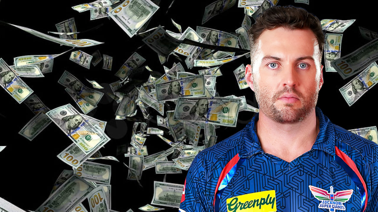 IPL 2026: ಇಂಡಿಯನ್ ಪ್ರೀಮಿಯರ್ ಲೀಗ್ ಸೀಸನ್-19ರ ಹರಾಜು ಪ್ರಕ್ರಿಯೆಗೆ ತೆರೆ ಬಿದ್ದಿದೆ. ಈ ಬಾರಿಯ ಹರಾಜಿನಲ್ಲಿ ಗರಿಷ್ಠ ಮೊತ್ತಕ್ಕೆ ಬಿಡ್ ಆಗಿರುವುದು ಕ್ಯಾಮರೋನ್ ಗ್ರೀನ್. ಆಸ್ಟ್ರೇಲಿಯಾ ಆಲ್ರೌಂಡರ್ನನ್ನು ಕೆಕೆಆರ್ ಬರೋಬ್ಬರಿ 25.20 ಕೋಟಿ ರೂ.ಗೆ ಖರೀದಿಸಿದ್ದಾರೆ. ಇದಾಗ್ಯೂ ಜಾಕ್ ಪಾಟ್ ಹೊಡೆದಿರುವುದು ಜೋಶ್ ಇಂಗ್ಲಿಸ್ಗೆ (Josh Inglis).