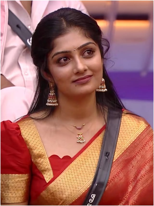 ಏರಿದ ಏಣಿಯನ್ನು ಒದೆಯಲಿಲ್ಲ ಕಾವ್ಯಾ ಶೈವ 