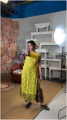 ಶೂಟ್ ಮಾಡೇಬಿಟ್ಟ ಕೀರ್ತಿ ಸುರೇಶ್; ಬಿತ್ತು ಏಟು