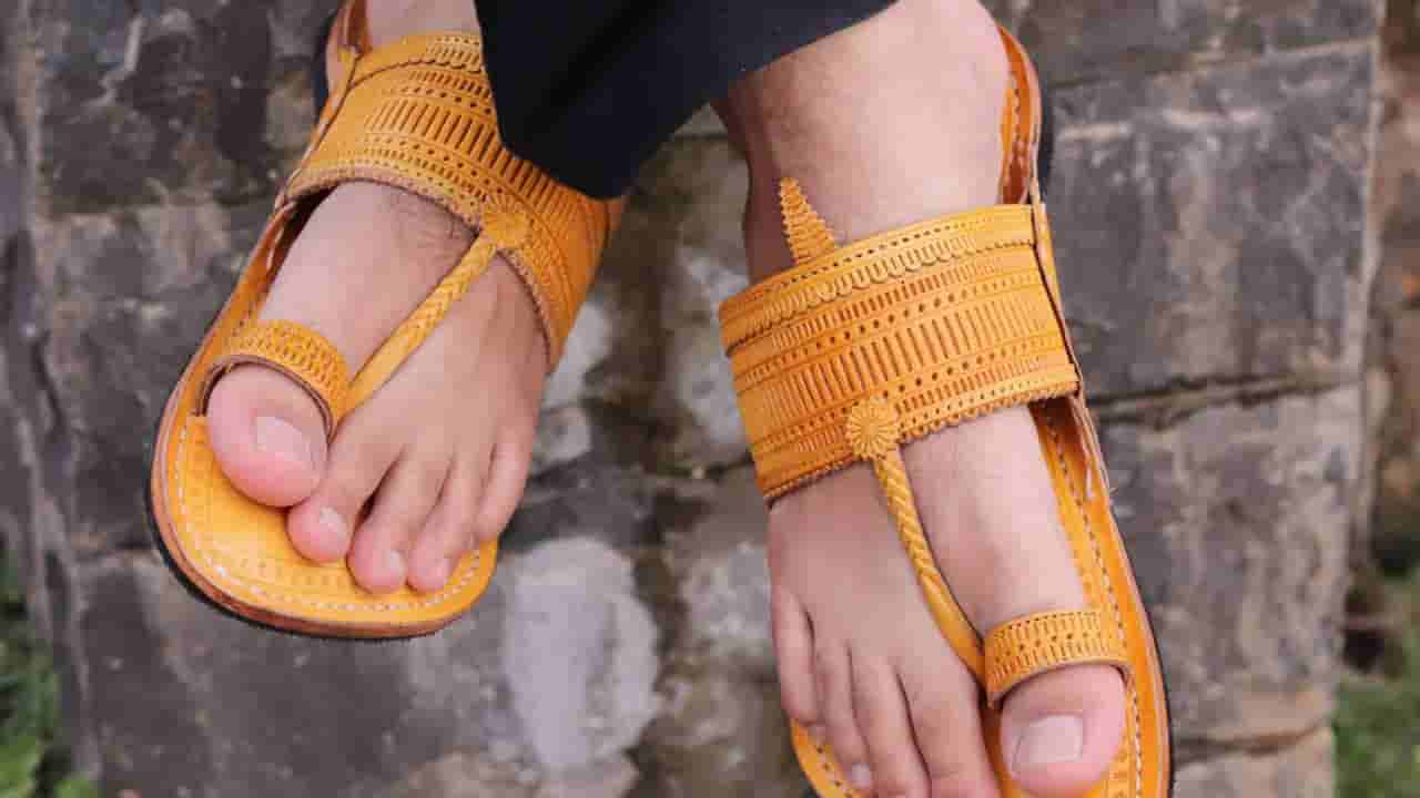 ಕರ್ನಾಟಕದ ಚರ್ಮಕಾರರಿಗೆ ಭರ್ಜರಿ ಆದಾಯ? ಕೊಲ್ಹಾಪುರಿ ಚಪ್ಪಲಿಗಾಗಿ ವಿಶ್ವಖ್ಯಾತ ಫ್ಯಾಷನ್ ಬ್ರ್ಯಾಂಡ್ ಪ್ರದಾ ಡೀಲ್