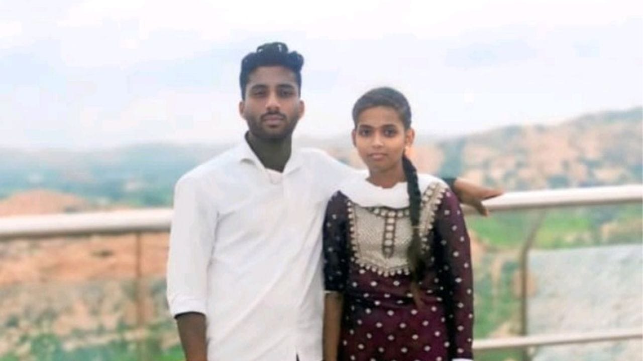 ಇನ್ನು ಕರಿಯಪ್ಪನ ಜೊತೆಗೆ ಆತನ ಅಣ್ಣ ರಮೇಶ್ರದ್ದು ಕೂಡವಿವಾಹ ನಿಶ್ಚಿತವಾಗಿತ್ತು.ಚಿಕ್ಕವರಿದ್ದಾಗಲೇ ಕರಿಯಪ್ಪ ತಂದೆ ತಾಯಿ ತೀರಿಕೊಂಡಿದ್ದ ಹಿನ್ನಲೆ ಸಂಬಂಧಿಕರು ಇವರನ್ನು ಸಾಕಿದ್ದರು. ಸ್ವಗ್ರಾಮ ಹನುಮನ ಹಟ್ಟಿಯಲ್ಲಿ ಡಿಸೆಂಬರ್ 20ರಂದು ನಡೆಯಲಿರೋ ಸಾಮೂಹಿಕ ಮದುವೆಯಲ್ಲಿ ಇವರಿಬ್ಬರ ವಿವಾಹ ನಿಶ್ವಯವಾಗಿತ್ತು. ಕಳೆದ ನಾಲ್ಕೈದು ತಿಂಗಳ ಹಿಂದೆ ಇಬ್ಬರದ್ದೂ ನಿಶ್ವಿತಾರ್ಥ ನಡೆದಿತ್ತು.