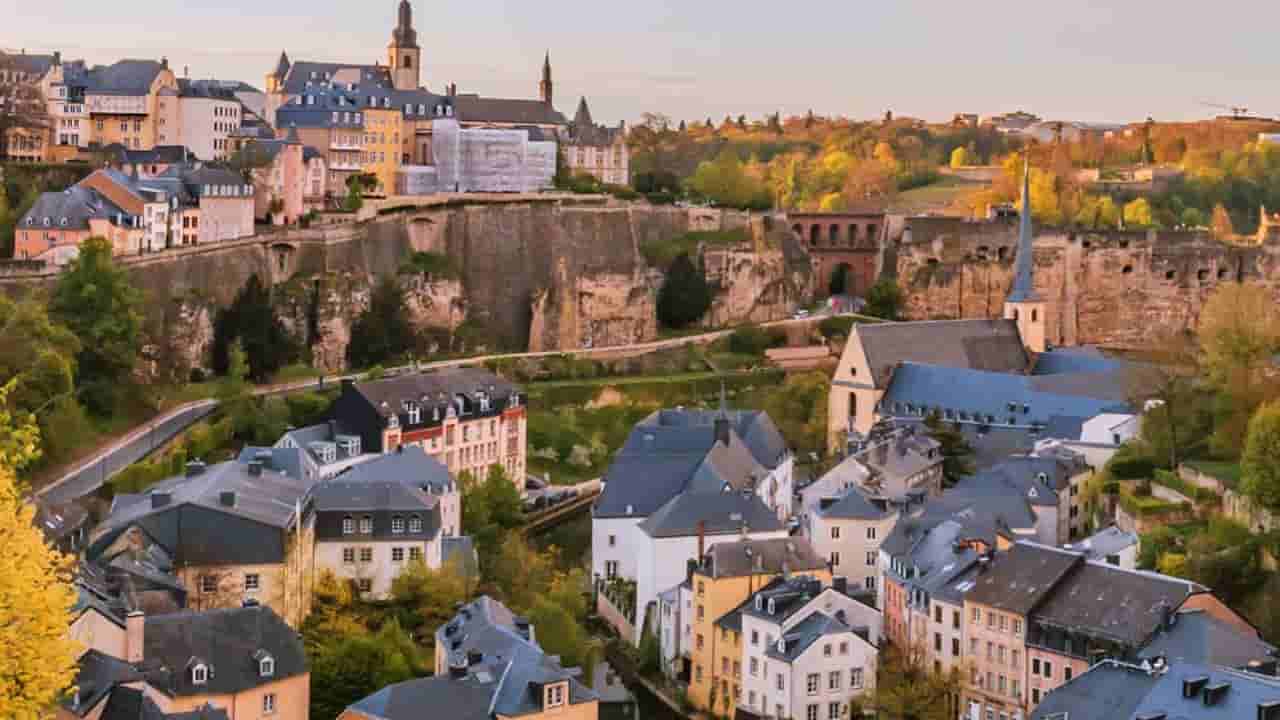 ಇಲ್ಲಿ ಮಹಿಳೆಯರು ಪುರುಷರಿಗಿಂತ ಹೆಚ್ಚು ಸಂಪಾದಿಸುತ್ತಾರೆ: ಎಲ್ಲಿ ಗೊತ್ತಾ?