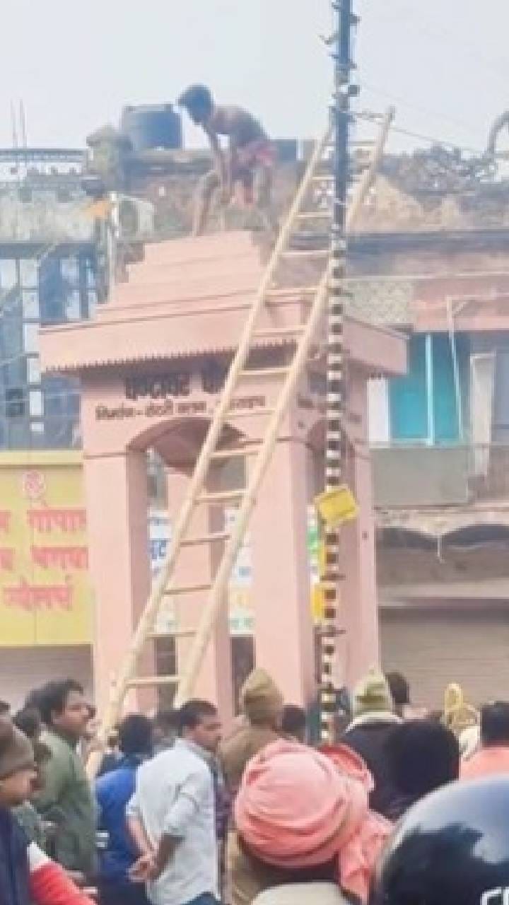 ಘಂಟಾಘರ್ ಚೌಕಿಯ ಮೇಲಿಂದ ವ್ಯಕ್ತಿಯನ್ನು ಕೆಳಗೆ ತಳ್ಳಿದ ಮಾನಸಿಕ ಅಸ್ವಸ್ಥ