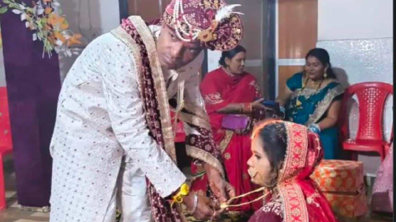 ಮದುವೆಯಾಗಿ ಐದು ತಾಸಿನೊಳಗೆ ವಿಚ್ಛೇದನವೂ ಆಯ್ತು, ಇದೆಂಥಾ ಮದುವೆ ಮದುವೆಯಾಗಿ ಐದು ತಾಸಿನೊಳಗೆ ವಿಚ್ಛೇದನವೂ ಆಯ್ತು, ಇದೆಂಥಾ ಮದುವೆ
