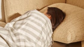 ಮಧ್ಯಾಹ್ನ ನಿದ್ರಿಸುವುದು ಗ್ರಹ ದೋಷಕ್ಕೆ ಕಾರಣವಾಗುತ್ತದೆಯೇ?