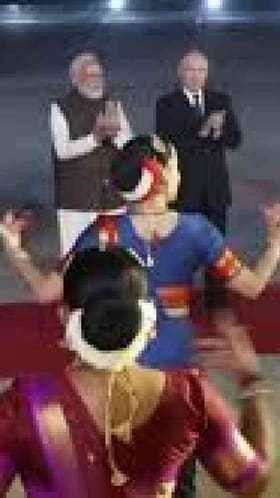 ರಷ್ಯಾ ಅಧ್ಯಕ್ಷರಿಗೆ ಗ್ರ್ಯಾಂಡ್​ ವೆಲ್​​​ಕಮ್