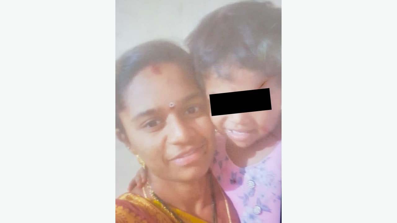 ಬೆಂಗಳೂರು: ಗ್ಯಾಸ್ ಗೀಸರ್ನಿಂದ ವಿಷಾನಿಲ ಸೋರಿಕೆ; ತಾಯಿ, ಮಗ ಸಾವು ಬೆಂಗಳೂರು: ಗ್ಯಾಸ್ ಗೀಸರ್ನಿಂದ ವಿಷಾನಿಲ ಸೋರಿಕೆ; ತಾಯಿ, ಮಗ ಸಾವು