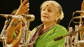 ಎಂಎಸ್ ಸುಬ್ಬಲಕ್ಷ್ಮಿ ಜೀವನ ಆಧರಿಸಿದ ಸಿನಿಮಾ: ನಾಯಕಿ ಯಾರು?