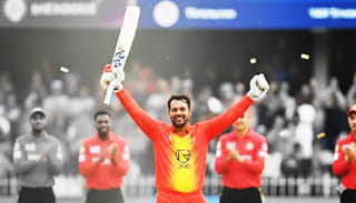 ವಿಧಾನ ಸೌಧದ ಮುಂದೆ ಗಮನ ಸೆಳೆದ ವಿಂಟೇಜ್ ಬ್ಯೂಟಿಗಳು; ಡ್ರಗ್ಸ್ ಬಗ್ಗೆ ಅರಿವು ಮೂಡಿಸಲು ಪೊಲೀಸರ ಹೊಸ ಪ್ರಯತ್ನ