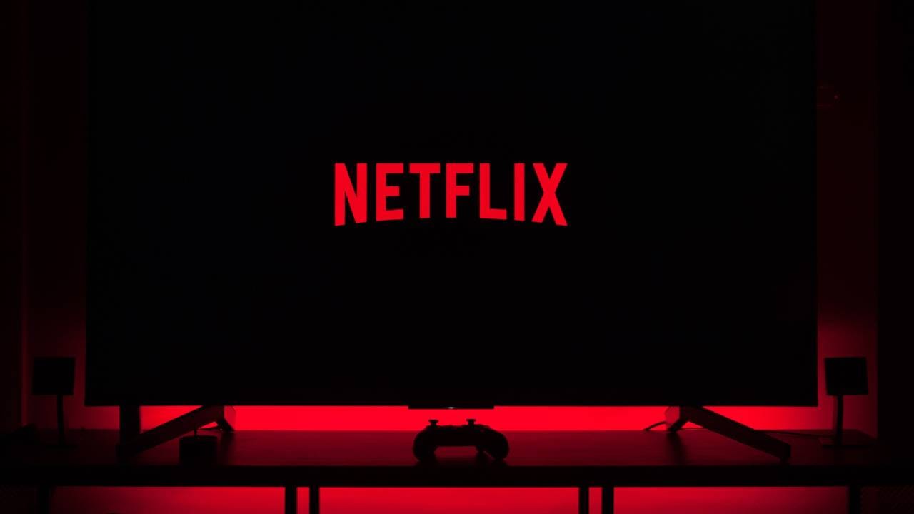 ನೆಟ್ಫ್ಲಿಕ್ಸ್ ವಾರ್ನರ್ ಬ್ರೋಸ್ ಡೀಲ್ನಿಂದ ಭಾರತೀಯ ಚಿತ್ರೋದ್ಯಮ ಕಂಗಾಲು; ಸಿನಿಮಾ ರಂಗದ ಆತಂಕವೇನು? ನೆಟ್ಫ್ಲಿಕ್ಸ್ ವಾರ್ನರ್ ಬ್ರೋಸ್ ಡೀಲ್ನಿಂದ ಭಾರತೀಯ ಚಿತ್ರೋದ್ಯಮ ಕಂಗಾಲು; ಸಿನಿಮಾ ರಂಗದ ಆತಂಕವೇನು?