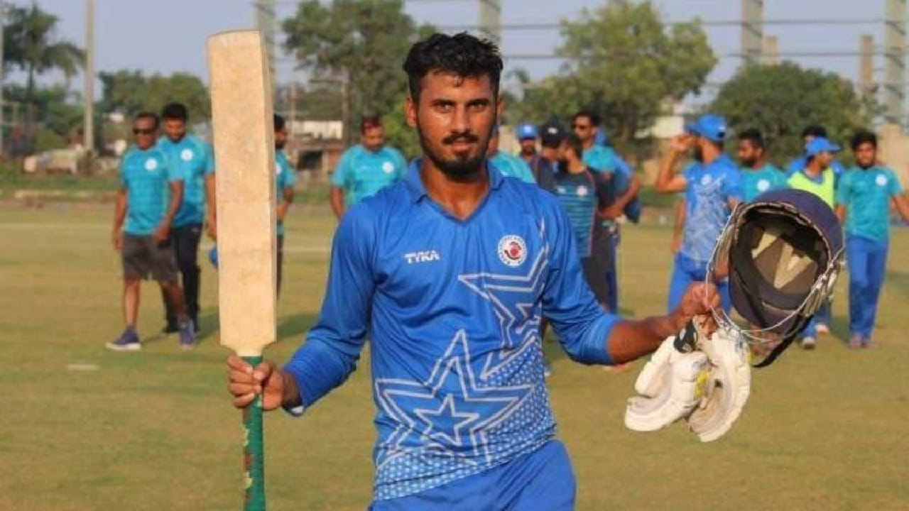 2025-26ರ ವಿಜಯ ಹಝಾರೆ ಟೂರ್ನಿಯ ಮೊದಲ ಪಂದ್ಯದಲ್ಲಿ ಬಿಹಾರ ತಂಡದ ನಾಯಕ ಸಕಿಬುಲ್ ಗನಿ ಕೇವಲ 32 ಎಸೆತಗಳಲ್ಲಿ ಶತಕ ಬಾರಿಸಿದ್ದಾರೆ. ಅರುಣಾಚಲ ಪ್ರದೇಶ್ ವಿರುದ್ಧದ ಈ ಪಂದ್ಯದಲ್ಲಿ ವಿಸ್ಫೋಟಕ ಶತಕ ಸಿಡಿಸಿ ಸಕಿಬುಲ್ ಏಕದಿನ ಪಂದ್ಯದಲ್ಲಿ ಅತೀ ವೇಗದ ಸೆಂಚುರಿ ಸಿಡಿಸಿದ ಭಾರತೀಯ ಬ್ಯಾಟರ್ ಎನಿಸಿಕೊಂಡಿದ್ದಾರೆ.