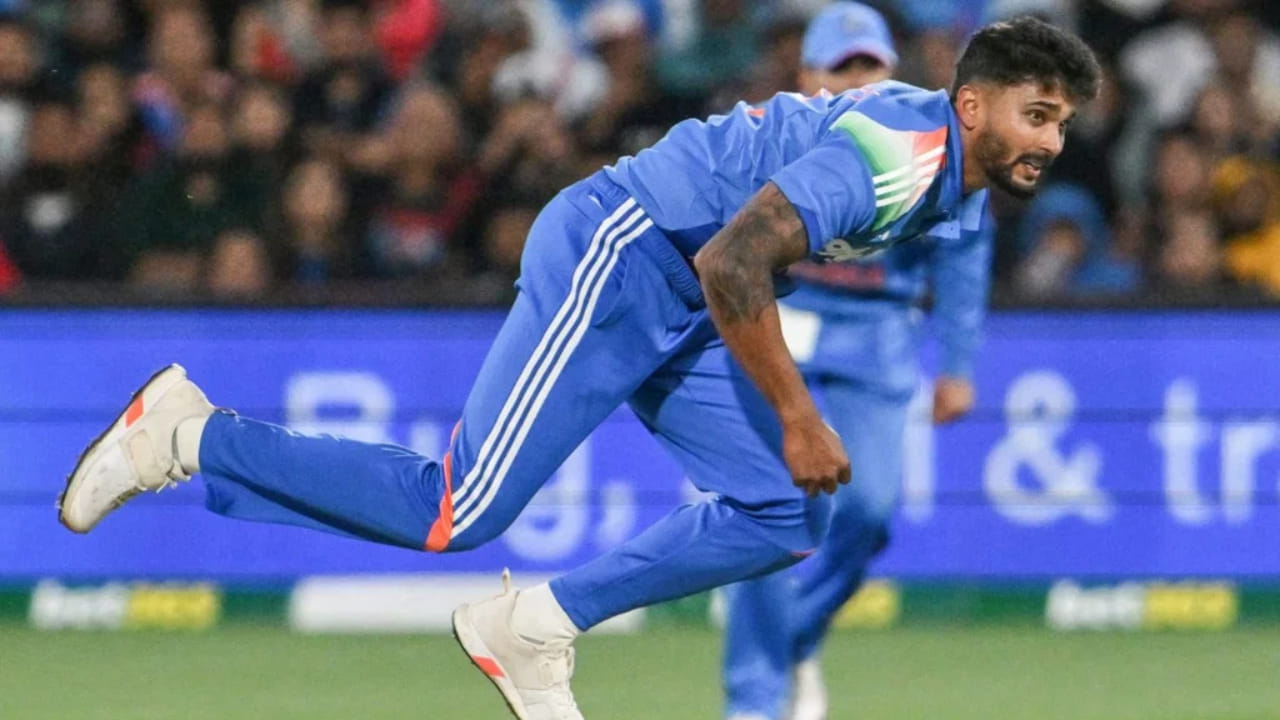 W,W,W.. ದೇಶಿ ಟಿ20 ಟೂರ್ನಿಯಲ್ಲಿ ಹ್ಯಾಟ್ರಿಕ್ ವಿಕೆಟ್ ಪಡೆದ ನಿತೀಶ್ ರೆಡ್ಡಿ W,W,W.. ದೇಶಿ ಟಿ20 ಟೂರ್ನಿಯಲ್ಲಿ ಹ್ಯಾಟ್ರಿಕ್ ವಿಕೆಟ್ ಪಡೆದ ನಿತೀಶ್ ರೆಡ್ಡಿ