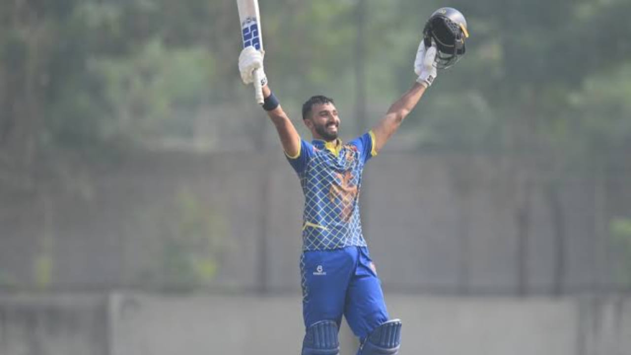 ದೇವದತ್ ಪಡಿಕ್ಕಲ್ ಇಷ್ಟೊಂದು ಉತ್ತಮ ಫಾರ್ಮ್‌ನಲ್ಲಿರುವುದು ಇದೇ ಮೊದಲಲ್ಲ. ಈ ಎಡಗೈ ಬ್ಯಾಟ್ಸ್‌ಮನ್ ಲಿಸ್ಟ್ ಎ ಕ್ರಿಕೆಟ್‌ನಲ್ಲಿ ಭಾರತದ ಅತ್ಯುತ್ತಮ ಬ್ಯಾಟ್ಸ್‌ಮನ್ ಎಂಬುದನ್ನು ಅವರ ಅಂಕಿ ಅಂಶಗಳೇ ಹೇಳುತ್ತವೆ. ಪಡಿಕ್ಕಲ್ ಕೇವಲ 34 ಇನ್ನಿಂಗ್ಸ್‌ಗಳಲ್ಲಿ 11 ಶತಕಗಳು ಮತ್ತು 12 ಅರ್ಧಶತಕಗಳನ್ನು ಸಿಡಿಸಿದ್ದಾರೆ. ಇದರರ್ಥ ಅವರು ಬಹುತೇಕ ಎಲ್ಲಾ ಪಂದ್ಯಗಳಲ್ಲಿ ಶತಕ ಅಥವಾ ಅರ್ಧಶತಕದ ಇನ್ನಿಂಗ್ಸ್ ಆಡಿದ್ದಾರೆ. 