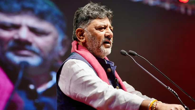 ಅಪಾರ್ಟ್ಮೆಂಟ್ ನಿವಾಸಿಗಳೊಂದಿಗೆ ಸಂವಾದ ವೇಳೆ ಡಿಕೆ ಶಿವಕುಮಾರ್ ಗರಂ! ಡಿಸಿಎಂ ಮಾತಿಗೆ ಅಸಮಾಧಾನ