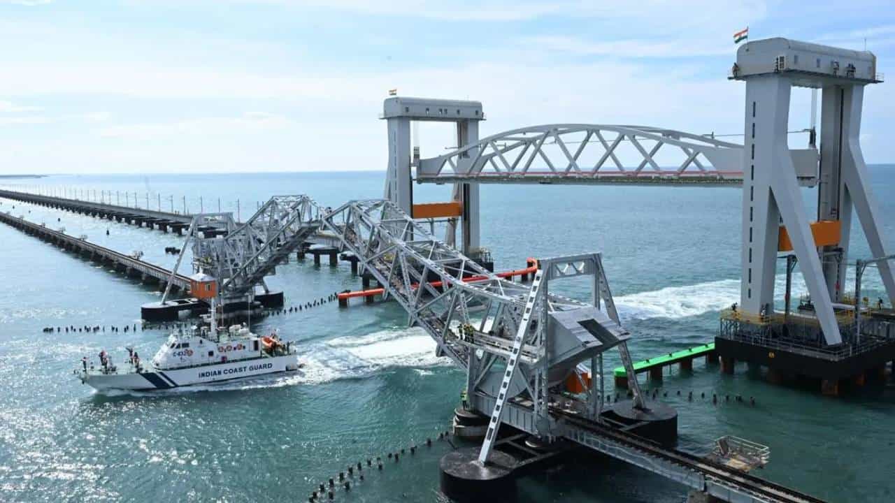 Infra Achievements: 2025ರಲ್ಲಿ ಭಾರತದಲ್ಲಿ ಅದೆಷ್ಟು ಮೂಲಸೌಕರ್ಯ ಯೋಜನೆಗಳು, ಮೈಲಿಗಲ್ಲುಗಳು, ಮೊದಲುಗಳು