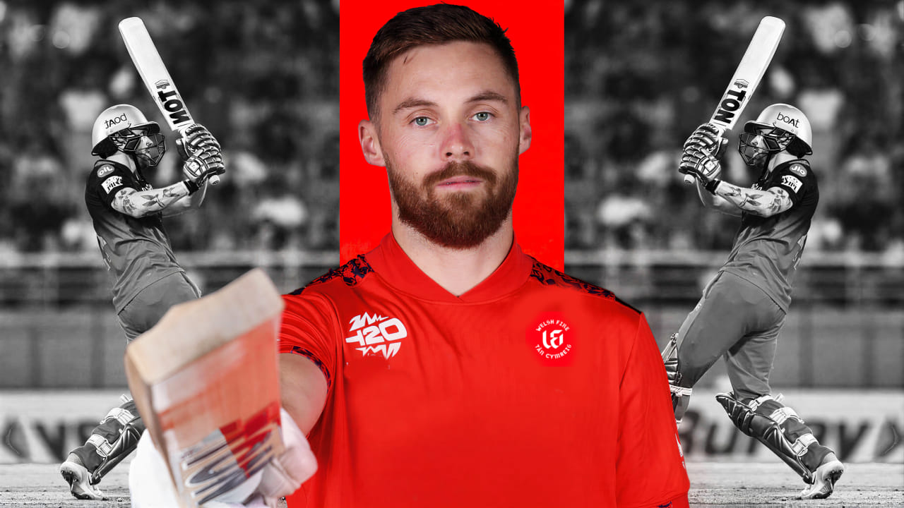 ಇಂಗ್ಲೆಂಡ್ ತಂಡದ ವಿಕೆಟ್ ಕೀಪರ್ ಬ್ಯಾಟರ್ ಫಿಲ್ ಸಾಲ್ಟ್ ಬಿಗ್ (Phil Salt) ಡೀಲ್ ಕುದುರಿಸಿಕೊಂಡಿದ್ದಾರೆ. ಅದು ಕೂಡ ಬರೋಬ್ಬರಿ 5.41 ಕೋಟಿ ರೂ. ಒಪ್ಪಂದದೊಂದಿಗೆ. ಅಂದರೆ ಮುಂಬರುವ ಸೀಸನ್​​ನಲ್ಲಿ ಸಾಲ್ಟ್ ಹೊಸ ತಂಡವೊಂದರ ಪರ ಕಣಕ್ಕಿಳಿಯಲಿದ್ದಾರೆ.