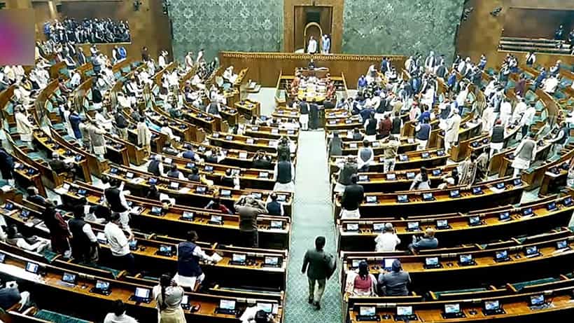 Right to Disconnect Bill: ಕೆಲಸ ಮುಗಿದ ನಂತರವೂ ಉದ್ಯೋಗಿಗಳಿಗೆ ಬಾಸ್ ಫೋನ್ ಮಾಡುವಂತಿಲ್ಲ! ಲೋಕಸಭೆಯಲ್ಲಿ ಹೊಸ ಮಸೂದೆ ಮಂಡನೆ