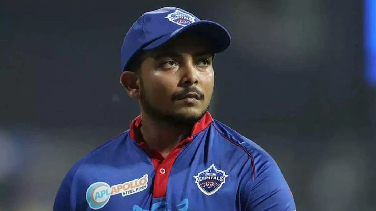 ಡೆಲ್ಲಿ ಕ್ಯಾಪಿಟಲ್ಸ್​ ಫ್ರಾಂಚೈಸಿಯು 75 ಲಕ್ಷ ರೂ.ಗೆ ಪೃಥ್ವಿ ಶಾ ಅವರನ್ನು ಖರೀದಿಸಿದ್ದು, ಅದರಂತೆ ಮುಂಬರುವ ಸೀಸನ್​ನಲ್ಲಿ ಯುವ ಬಲಗೈ ದಾಂಡಿಗ ಡೆಲ್ಲಿ ಪರ ಕಣಕ್ಕಿಳಿಯಲಿದ್ದಾರೆ. ಇದಕ್ಕೂ ಮುನ್ನ 2024 ರಲ್ಲಿ ಪೃಥ್ವಿ ಶಾ ಡೆಲ್ಲಿ ಕ್ಯಾಪಿಟಲ್ಸ್ ತಂಡದಲ್ಲಿ ಕಾಣಿಸಿಕೊಂಡಿದ್ದರು.