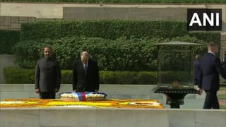 ನಿಂತಿದ್ದವನು ಮೆಟ್ರೋ ಹಳಿಗೆ ದಿಢೀರನೆ ಜಿಗಿದ್ಬಿಟ್ಟ; ವ್ಯಕ್ತಿಯ ಆತ್ಮಹತ್ಯೆಯ ಬಗ್ಗೆ ಪ್ರತ್ಯಕ್ಷದರ್ಶಿಗಳು ಹೇಳಿದ್ದೇನು? ಈ ವೀಡಿಯೋ ನೋಡಿ