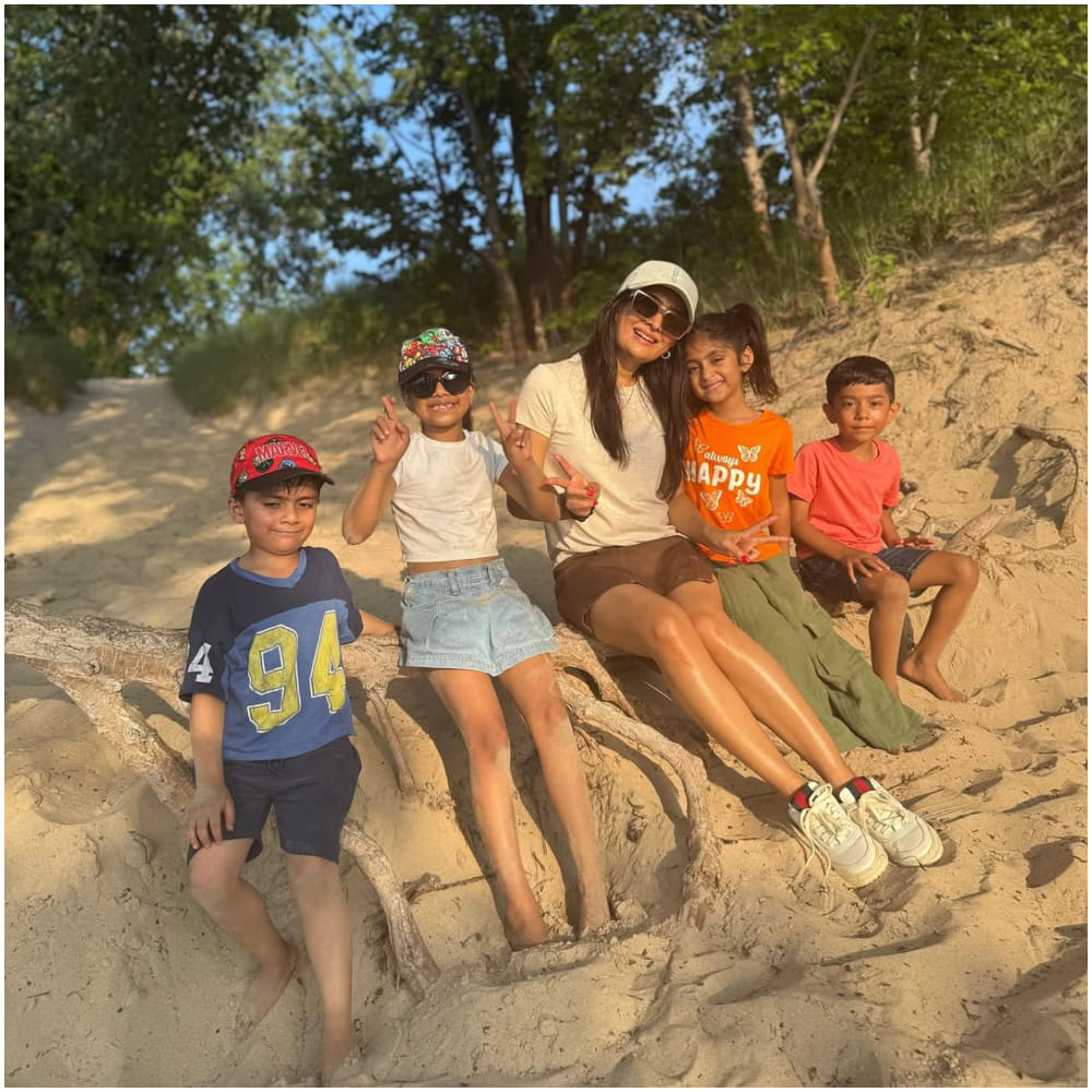 ರಾಧಿಕಾ ಪಂಡಿತ್ ಅವರು ಕುಟುಂಬದ ಜೊತೆ ಸಮಯ ಕಳೆಯುತ್ತಾರೆ. ಅವರು ಯಶ್​ ವೃತ್ತಿ ಜೀವನಕ್ಕೆ ಬೆಂಬಲ ನೀಡುತ್ತಿದ್ದಾರೆ. ಯಥರ್ವ್ ಹಾಗೂ ಆಯ್ರಾ ಬಗ್ಗೆ ರಾಧಿಕಾ ಗಮನ ಹರಿಸುತ್ತಿರುವುದರಿಂದ ಯಶ್ ಅವರು ಯಾವುದೇ ಚಿಂತೆ ಇಲ್ಲದೆ ಸಿನಿಮಾ ಕೆಲಸಗಳಲ್ಲಿ ಭಾಗಿ ಆಗುತ್ತಿದ್ದಾರೆ. 