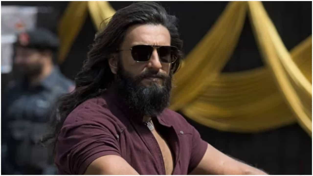 ‘ಧುರಂಧರ್’ ಬಗ್ಗೆ ನಿರ್ಮಾಪಕರಿಗೆ ಶುರುವಾಗಿದೆ ಭಯ; ಚಿತ್ರಕ್ಕೆ ಮೈನಸ್ ಆದ ರಣವೀರ್ ಸಿಂಗ್ ‘ಧುರಂಧರ್’ ಬಗ್ಗೆ ನಿರ್ಮಾಪಕರಿಗೆ ಶುರುವಾಗಿದೆ ಭಯ; ಚಿತ್ರಕ್ಕೆ ಮೈನಸ್ ಆದ ರಣವೀರ್ ಸಿಂಗ್