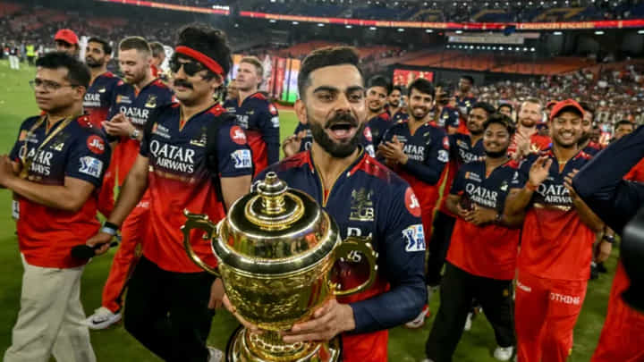 IPL 2026: ಆರ್ಸಿಬಿ ಫ್ಯಾನ್ಸ್ಗೆ ಸಿಹಿ ಸುದ್ದಿ; ಚಿನ್ನಸ್ವಾಮಿಯಲ್ಲಿ ಐಪಿಎಲ್ 2026 ರ ಉದ್ಘಾಟನಾ ಪಂದ್ಯ IPL 2026: ಆರ್ಸಿಬಿ ಫ್ಯಾನ್ಸ್ಗೆ ಸಿಹಿ ಸುದ್ದಿ; ಚಿನ್ನಸ್ವಾಮಿಯಲ್ಲಿ ಐಪಿಎಲ್ 2026 ರ ಉದ್ಘಾಟನಾ ಪಂದ್ಯ