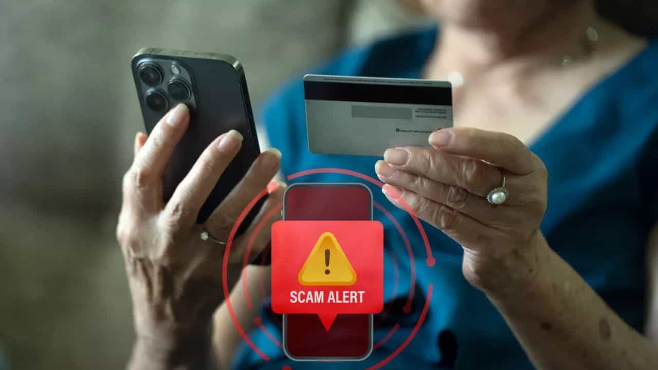 ಸೈಬರ್ ವಂಚನೆ: ಸುದೀಪ್ ಅಭಿಮಾನಿಗೆ ನಕಲಿ ATS ಬೆದರಿಕೆ, ಲಕ್ಷಾಂತರ ರೂ. ದೋಚಿದ ಸೈಬರ್ ಕಳ್ಳರು ಸೈಬರ್ ವಂಚನೆ: ಸುದೀಪ್ ಅಭಿಮಾನಿಗೆ ನಕಲಿ ATS ಬೆದರಿಕೆ, ಲಕ್ಷಾಂತರ ರೂ. ದೋಚಿದ ಸೈಬರ್ ಕಳ್ಳರು