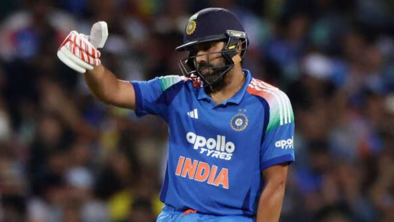 ರೋಹಿತ್ ಅವರ ಅಂತರರಾಷ್ಟ್ರೀಯ ವೃತ್ತಿಜೀವನಕ್ಕೆ ಸಂಬಂಧಿಸಿದಂತೆ, ಅವರು 67 ಟೆಸ್ಟ್ ಪಂದ್ಯಗಳಲ್ಲಿ 12 ಶತಕಗಳು ಮತ್ತು 18 ಅರ್ಧಶತಕಗಳು ಸೇರಿದಂತೆ 4301 ರನ್‌ ಬಾರಿಸಿದ್ದಾರೆ. ಹಾಗೆಯೇ 278 ಏಕದಿನ ಪಂದ್ಯಗಳಲ್ಲಿ 33 ಶತಕಗಳು ಮತ್ತು 60 ಅರ್ಧಶತಕಗಳು ಸೇರಿದಂತೆ 11468* ರನ್ ಸಿಡಿಸಿದ್ದಾರೆ. ಟಿ20 ಅಂತರರಾಷ್ಟ್ರೀಯ ಪಂದ್ಯಗಳಲ್ಲಿ, ರೋಹಿತ್ 159 ಪಂದ್ಯಗಳಲ್ಲಿ 4231 ರನ್ ಗಳಿಸಿದ್ದಾರೆ. 
