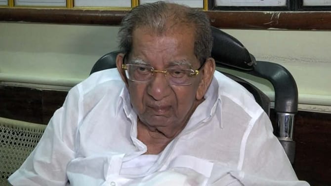 ಶಾಮನೂರು ಶಿವಶಂಕರಪ್ಪ ನಿಧನ: ಡಿ 15ರಂದು ಶಾಲಾ-ಕಾಲೇಜುಗಳಿಗೆ ರಜೆ