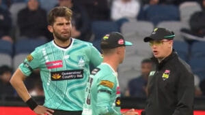 ಪಾಕ್ ವೇಗಿಗೆ ಇದೆಂಥಾ ಅವಮಾನ! ಓವರ್ ಮಧ್ಯದಲ್ಲಿಯೇ ಅಫ್ರಿದಿ ಬೌಲಿಂಗ್ ನಿಲ್ಲಿಸಿದ ಅಂಪೈರ್