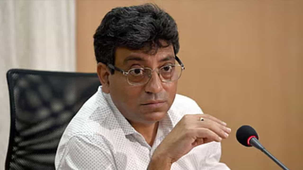 Tushar Girinath Press conference: ಮಾರ್ಚ್ 2026ರೊಳಗೆ ಎಲ್ಲಾ ವೈಟ್ ಟ್ಯಾಪಿಂಗ್ ಪೂರ್ಣ Tushar Girinath Press conference: ಮಾರ್ಚ್ 2026ರೊಳಗೆ ಎಲ್ಲಾ ವೈಟ್ ಟ್ಯಾಪಿಂಗ್ ಪೂರ್ಣ