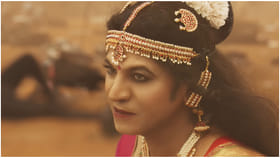 ‘45’ ಸಿನಿಮಾದಲ್ಲಿ ಶಿವರಾಜ್​ಕುಮಾರ್ ಲೇಡಿ ಗೆಟಪ್: ಗೀತಕ್ಕ ರಿಯಾಕ್ಷನ್ ನೋಡಿ