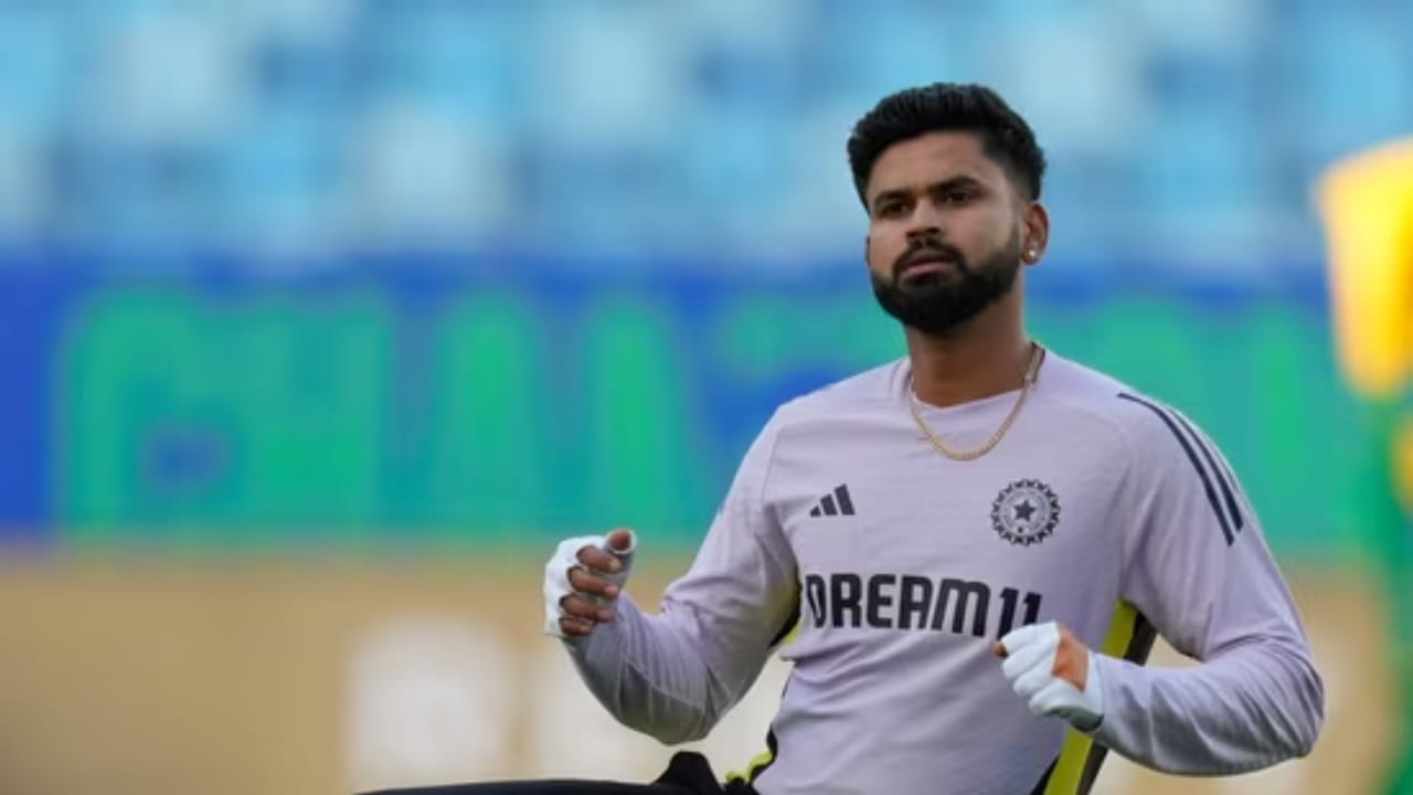 ಶ್ರೇಯಸ್ ಸಂಪೂರ್ಣ ಫಿಟ್ ಆಗಿರದಿದ್ದರೆ, ಅವರು ವಿಜಯ್ ಹಜಾರೆ ಟ್ರೋಫಿಯಲ್ಲಿ ಮುಂಬೈ ಪರ ಆಡುವುದಿಲ್ಲ. ಫೆಬ್ರವರಿ 3 ಮತ್ತು 6 ರಂದು ಅಯ್ಯರ್ ಮುಂಬೈ ಪರ ಲೀಗ್ ಪಂದ್ಯಗಳನ್ನು ಆಡಬಹುದು ಎಂದು ವರದಿಯಾಗಿತ್ತು. ಆದರೆ ಈಗ ಶ್ರೇಯಸ್ ಆಡುವುದು ಅನುಮಾನವಾಗಿದೆ.