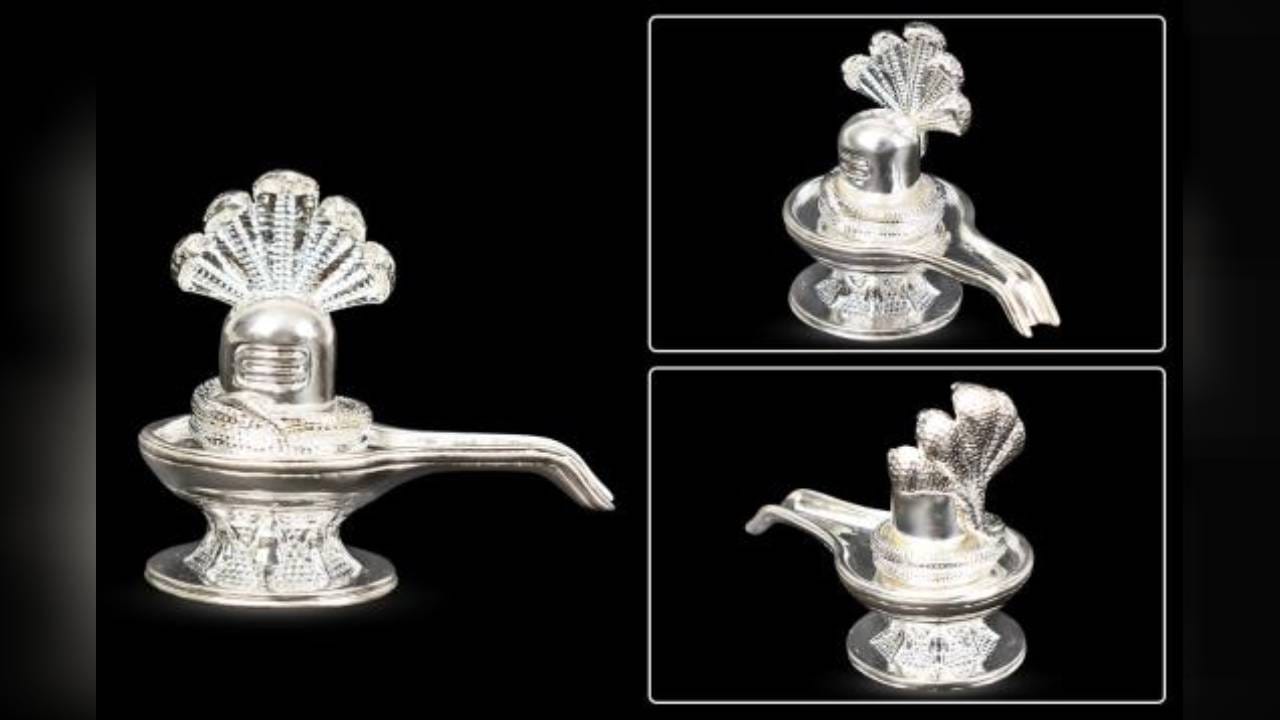 Silver Shivling Benefits: ಬೆಳ್ಳಿಯ ಶಿವಲಿಂಗ ಪೂಜಿಸುವುದರಿಂದ ಸಿಗುವ ಅದ್ಭುತ ಪ್ರಯೋಜನಗಳಿವು Silver Shivling Benefits: ಬೆಳ್ಳಿಯ ಶಿವಲಿಂಗ ಪೂಜಿಸುವುದರಿಂದ ಸಿಗುವ ಅದ್ಭುತ ಪ್ರಯೋಜನಗಳಿವು