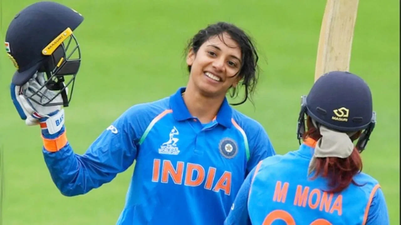 ಅಷ್ಟೇ ಅಲ್ಲದೆ ಟಿ20 ಅಂತಾರಾಷ್ಟ್ರೀಯ ಕ್ರಿಕೆಟ್​ನಲ್ಲಿ 4000 ರನ್​ ಕಲೆಹಾಕಿದ ವಿಶ್ವದ 2ನೇ ಬ್ಯಾಟರ್ ಎಂಬ ಹೆಗ್ಗಳಿಕೆಯನ್ನು ಕೂಡ ಸ್ಮೃತಿ ಮಂಧಾನ ತಮ್ಮದಾಗಿಸಿಕೊಂಡಿದ್ದಾರೆ. ಇದಕ್ಕೂ ಮುನ್ನ ಈ ಸಾಧನೆ ಮಾಡಿದ ಏಕೈಕ ಬ್ಯಾಟರ್ ನ್ಯೂಝಿಲೆಂಡ್​ನ ಸುಝಿ ಬೆಟ್ಸ್​.