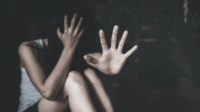 ಪಂಜಾಬ್ ಹಾಸ್ಟೆಲ್ ಒಳಗೆ ವಿದ್ಯಾರ್ಥಿನಿಯ ಖಾಸಗಿ ಭಾಗಗಳಿಗೆ ಚಾಕು ಇರಿತ