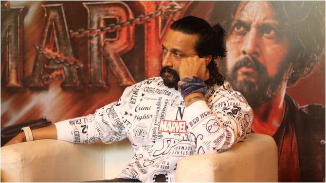 ‘ದರ್ಶನ್ ಬಗ್ಗೆ ಕೆಟ್ಟದ್ದು ಮಾತನಾಡಿದ್ರೆ ತೋರಿಸಲಿ’; ಕಿಚ್ಚ ಸುದೀಪ್ ಸವಾಲು