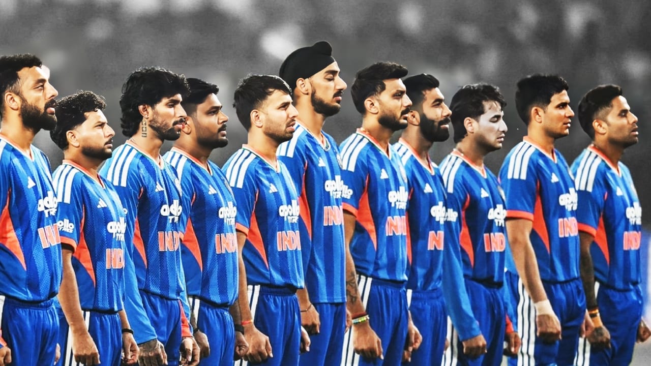 ಭಾರತ ಮತ್ತು ಸೌತ್ ಆಫ್ರಿಕಾ (India vs South Africa) ನಡುವಿನ ನಾಲ್ಕನೇ ಟಿ೨೦ ಪಂದ್ಯ ನಾಳೆ (ಡಿ.17) ನಡೆಯಲಿದೆ. ಲಕ್ನೋ ಏಕಾನ ಸ್ಟೇಡಿಯಂನಲ್ಲಿ ನಡೆಯಲಿರುವ ಈ ಪಂದ್ಯಕ್ಕೂ ಮುನ್ನ ಟೀಮ್ ಇಂಡಿಯಾದಲ್ಲಿ ಮಹತ್ವದ ಬದಲಾವಣೆಯಾಗಿದೆ.