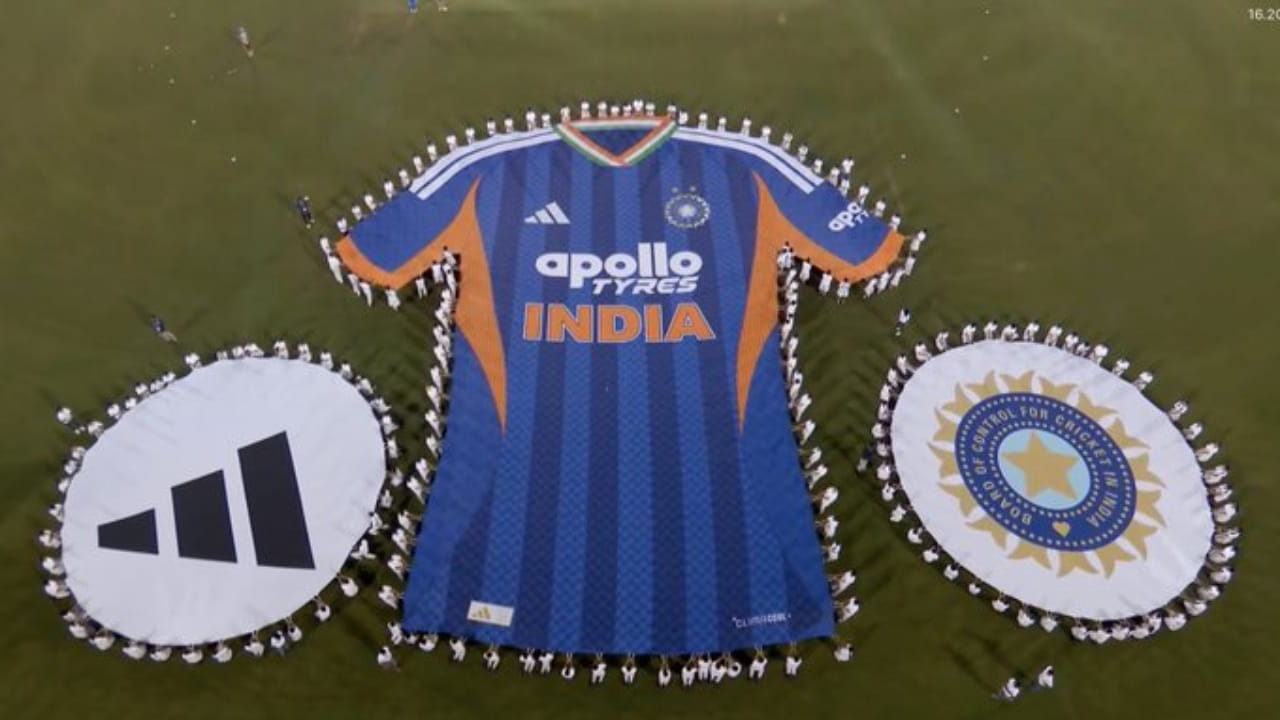 T20 World Cup 2026: 2026 ರ ಟಿ20 ವಿಶ್ವಕಪ್​ಗೆ ಟೀಂ ಇಂಡಿಯಾದ ನೂತನ ಟಿ20 ಜೆರ್ಸಿ ಅನಾವರಣ