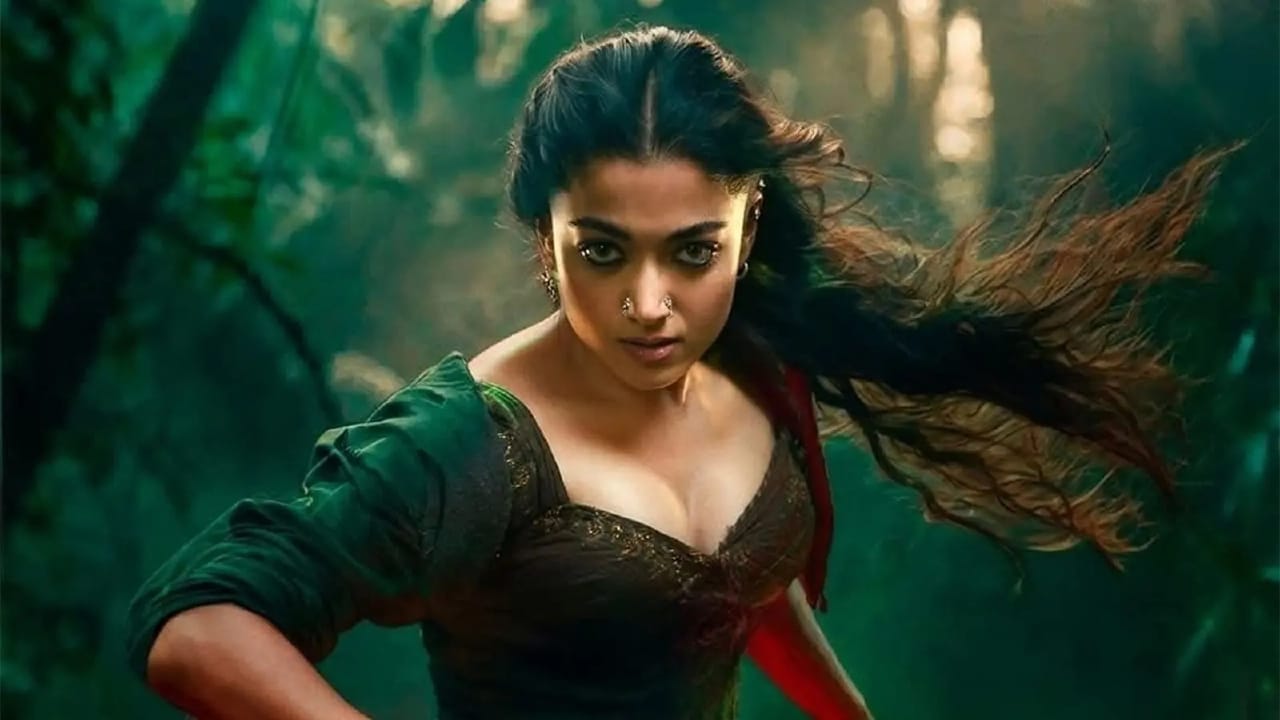 ರಶ್ಮಿಕಾ ಮಂದಣ್ಣ ನಟಿಸಿರುವ ಹಿಂದಿ ಸಿನಿಮಾ ‘ಥಮ’ ಈ ವಾರ ಒಟಿಟಿಗೆ ಬಂದಿದೆ. ಆಯುಷ್ಮಾಕ್ ಖುರಾನಾ, ನವಾಜುದ್ದೀನ್ ಸಿದ್ಧಿಖಿ ನಟಿಸಿರುವ ಈ ಹಾರರ್ ಸಿನಿಮಾ ಡಿಸೆಂಬರ್ 16ಕ್ಕೆ ಅಮೆಜಾನ್ ಪ್ರೈಂ ವಿಡಿಯೋನಲ್ಲಿ ಬಿಡುಗಡೆ ಕಂಡಿದೆ.