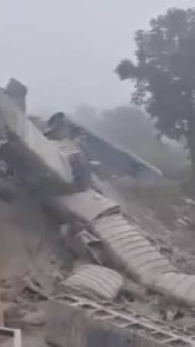 ಬಿಹಾರದಲ್ಲಿ ಹಳಿ ತಪ್ಪಿದ ರೈಲು