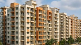 ಕಟ್ಟಡದ ಮೇಲಿಂದ ಬಿದ್ದ ಮಗು; ಪವಾಡ ಸದೃಶ ಪಾರಾದ ಕಂದಮ್ಮ